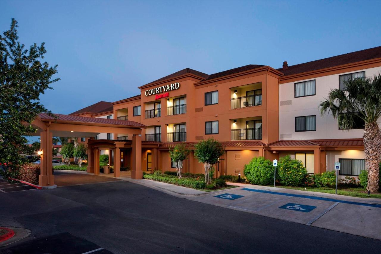 Courtyard By Marriott Brownsville Exterior photo