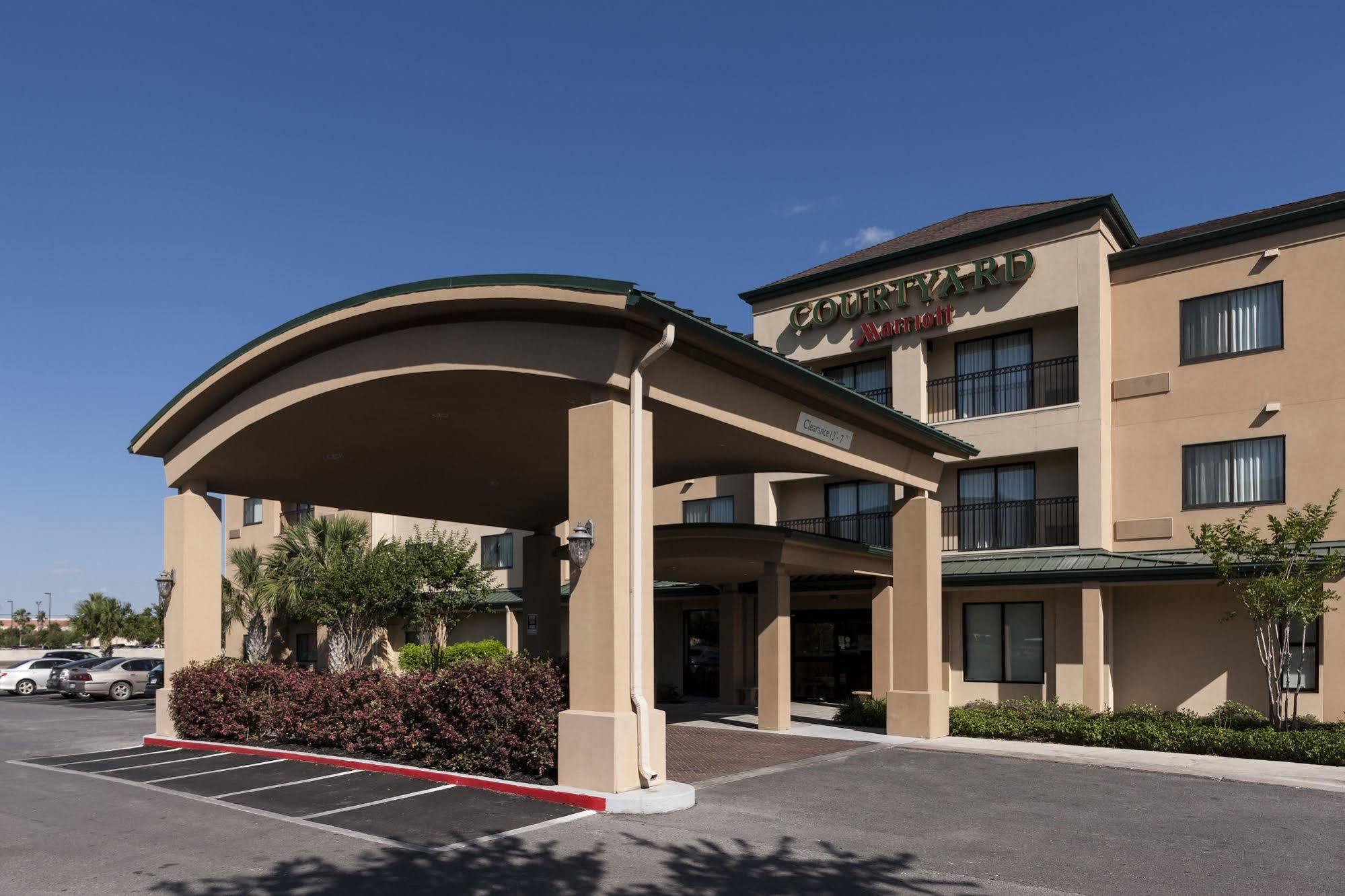 Courtyard By Marriott Brownsville Exterior photo