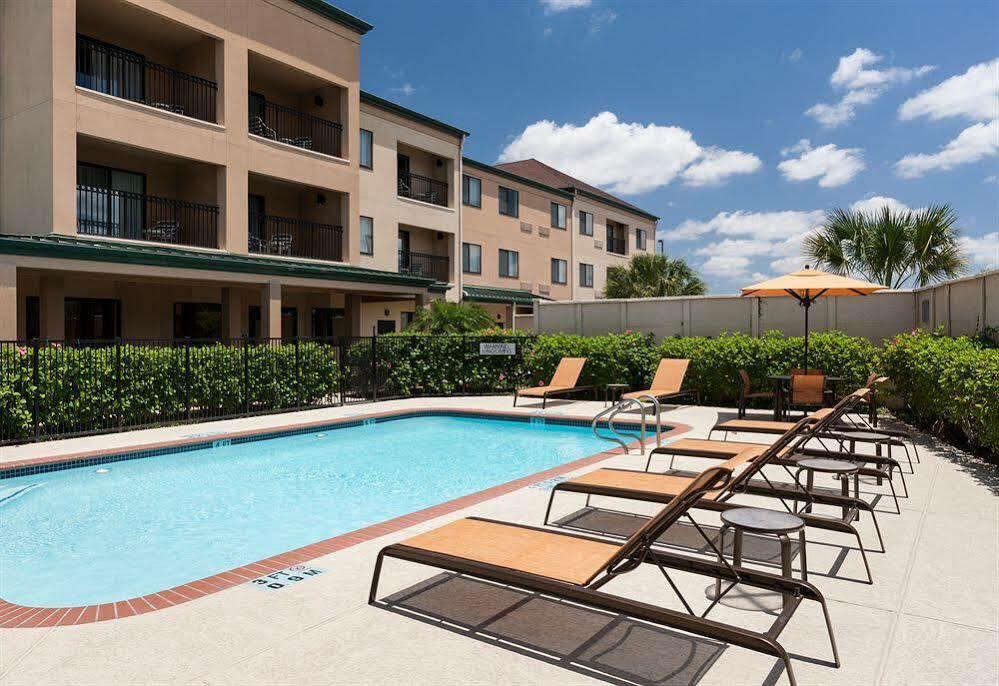 Courtyard By Marriott Brownsville Exterior photo